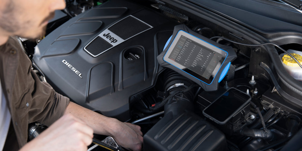 Innova 7111 OBD2 Diagnostic Tablet receives MOTOR Top 20 Award