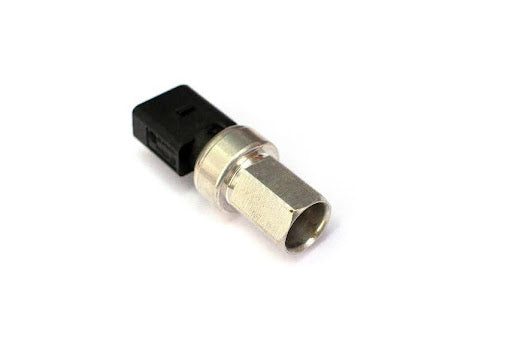 Common Symptoms of a Faulty A/C Pressure Switch