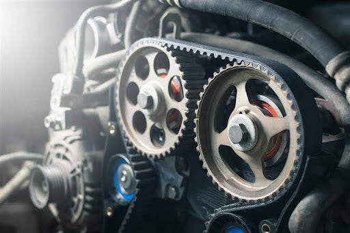 Common Symptoms of a Faulty Camshaft Timing Gear