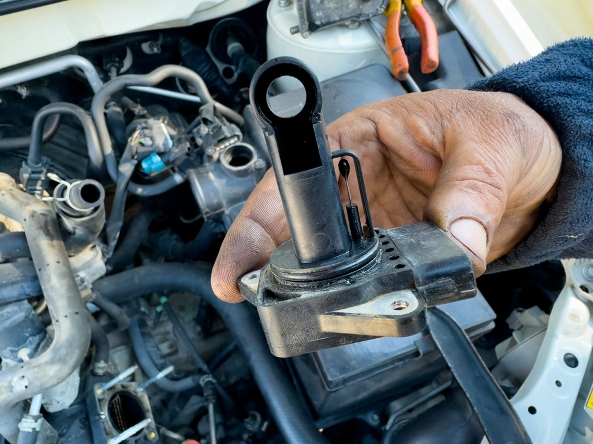 Using an OBD2 Scanner to Diagnose a Faulty MAP Sensor